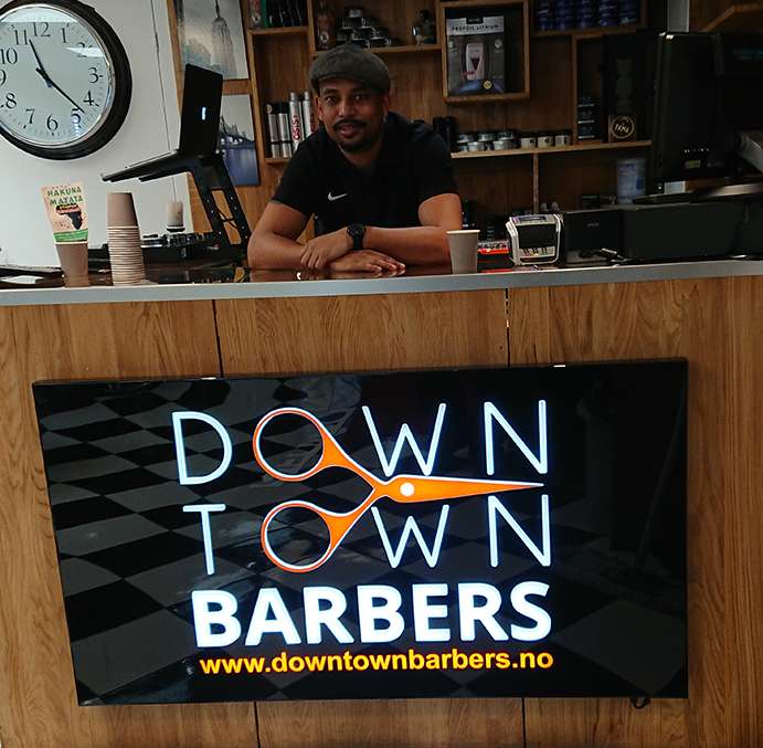 moderne lyskasse barbershop tidlosdesign
